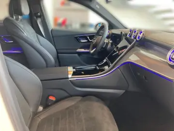 GLC 300 e 4M EDITION AMG-Line Night AHK DISTRON