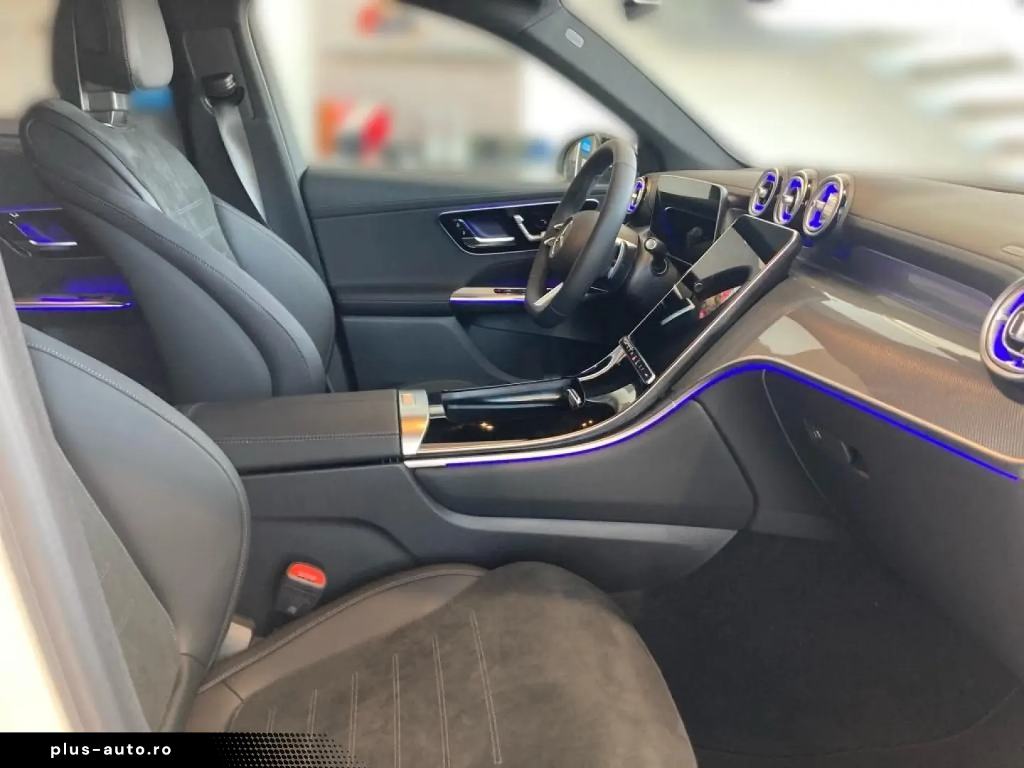 GLC 300 e 4M EDITION AMG-Line Night AHK DISTRON