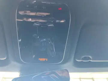 GLC 300 e 4M EDITION AMG-Line Night AHK DISTRON