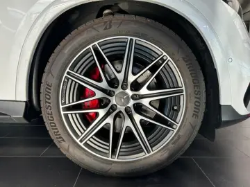 GLC 43 4MATIC Premium Plus  Digital Light