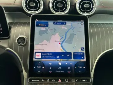 GLC 43 4MATIC Premium Plus  Digital Light