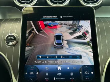 GLC 43 4MATIC Premium Plus  Digital Light