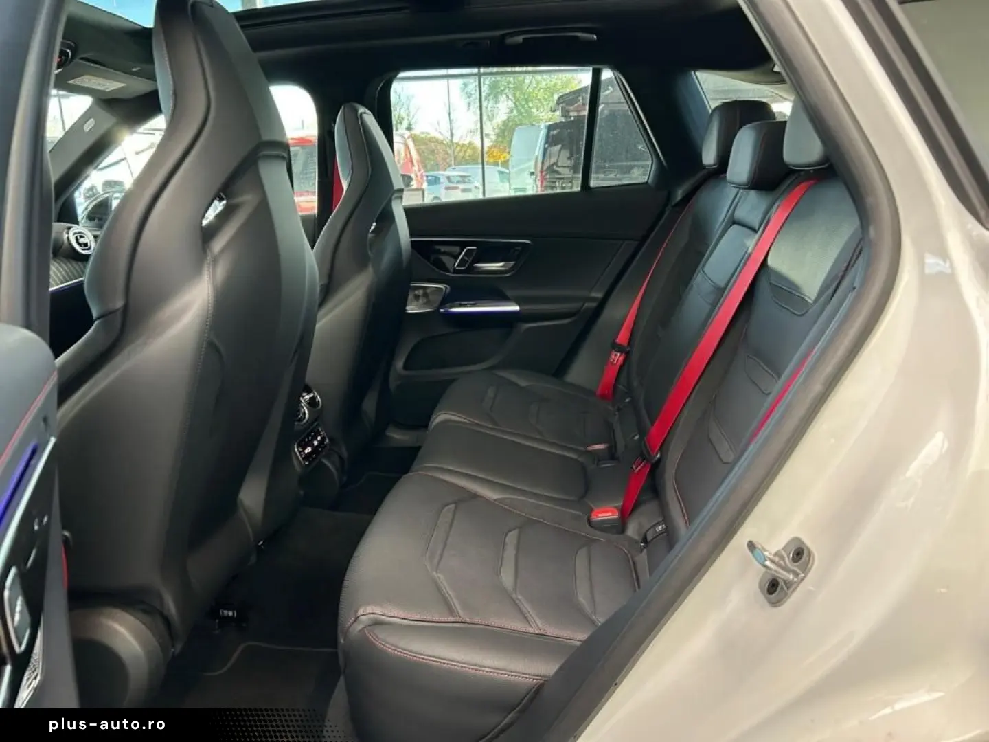 GLC 43 4MATIC Premium Plus  Digital Light