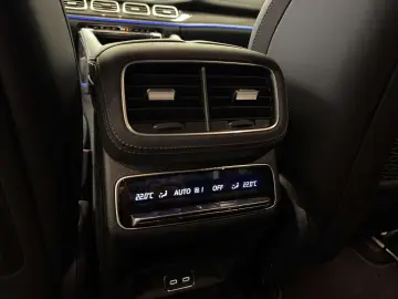 GLE 63 AMG S 4M  Pano AHK Burmester Sitzklim 22