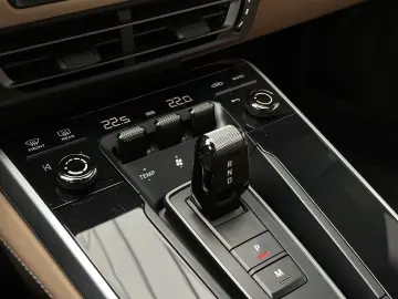 992 911 Carrera S Cabriolet BOSE Sitzbel. 360