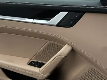 992 911 Carrera S Cabriolet BOSE Sitzbel. 360