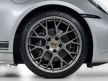 911 Carrera   Burmester   Sportabgas   Chrono