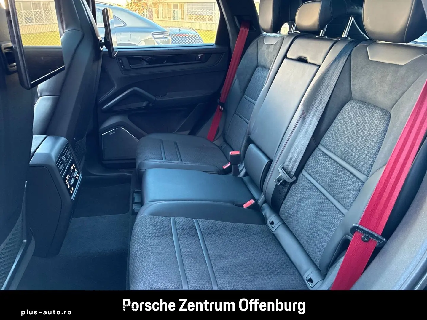 Cayenne GTS Sportp. HUD AD AHK-el. Pano Navi Mem