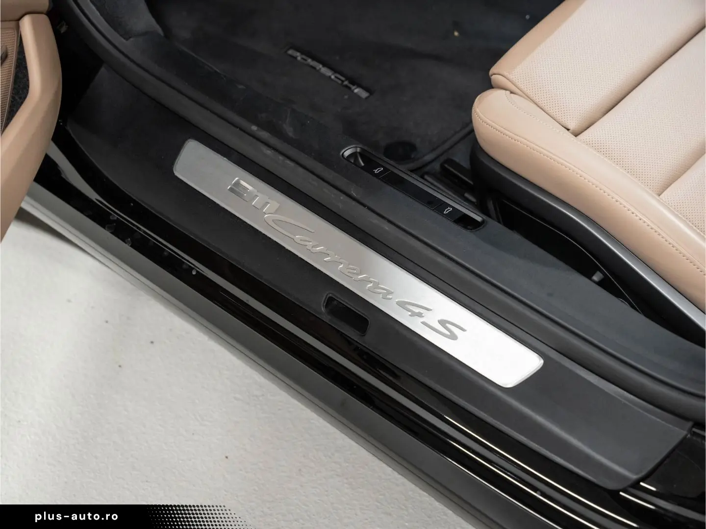 992 Carrera 4S Cabriolet Sport Chrono InnoDrive