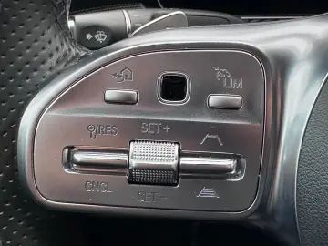 E300e Lim. AMG-Line 9G-TRONIC 360-Kam Carbon ACC