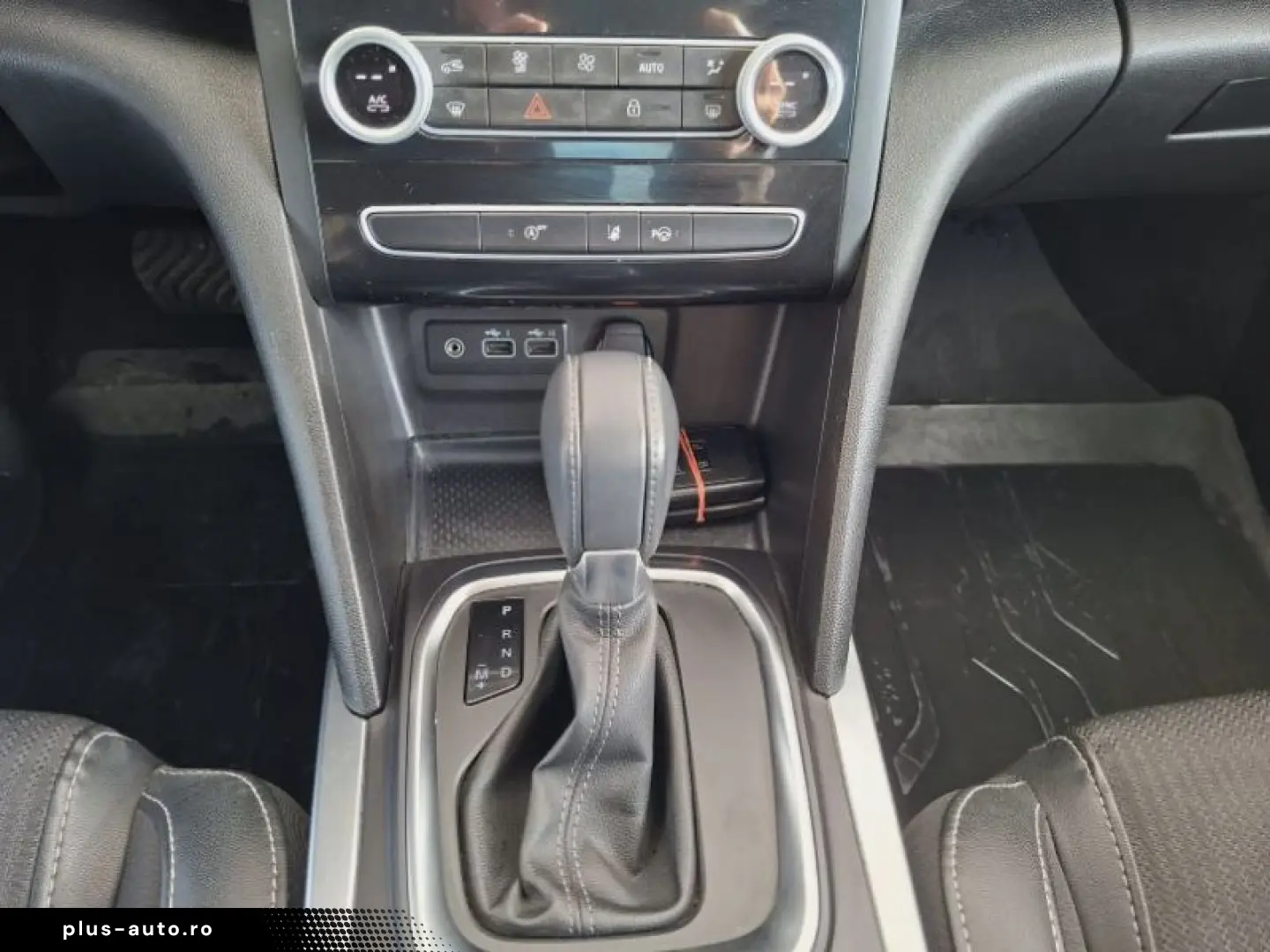 RENAULT MEGANE 1.3 TCe 140CP techno