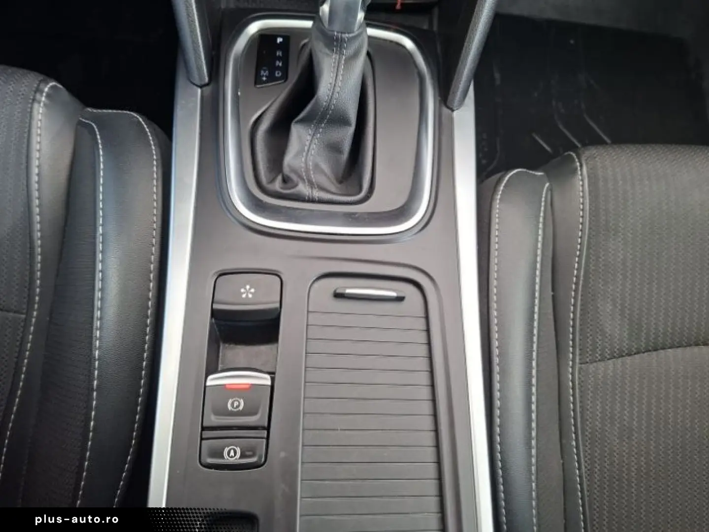 RENAULT MEGANE 1.3 TCe 140CP techno