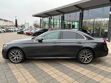 E 300 e AMG Line 4Matic (EURO 6d)