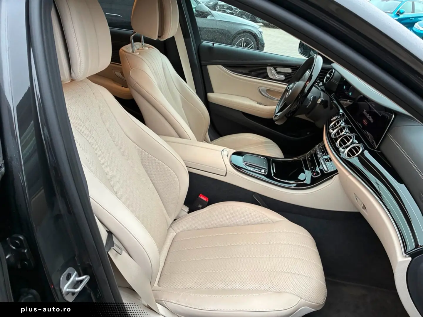 E 300 e AMG Line 4Matic (EURO 6d)