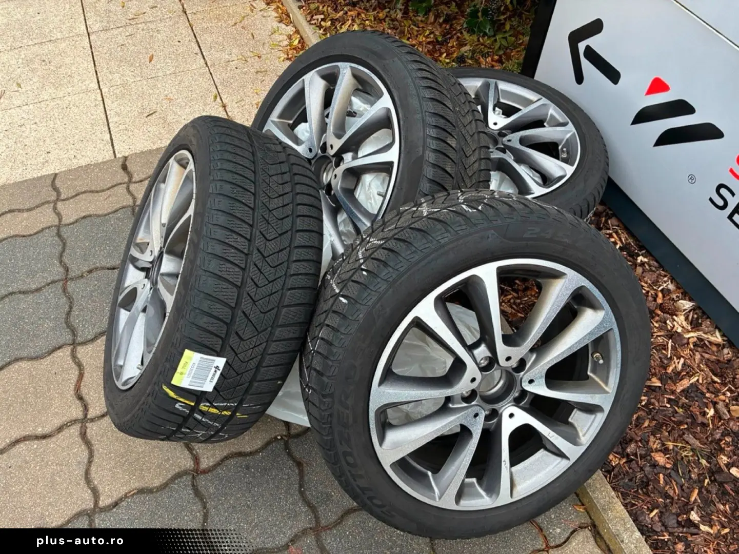 E 300 e AMG Line 4Matic (EURO 6d)