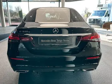 E 300 e AMGLi NIGHT LED DISTR 360 MEMORY PRESAFE