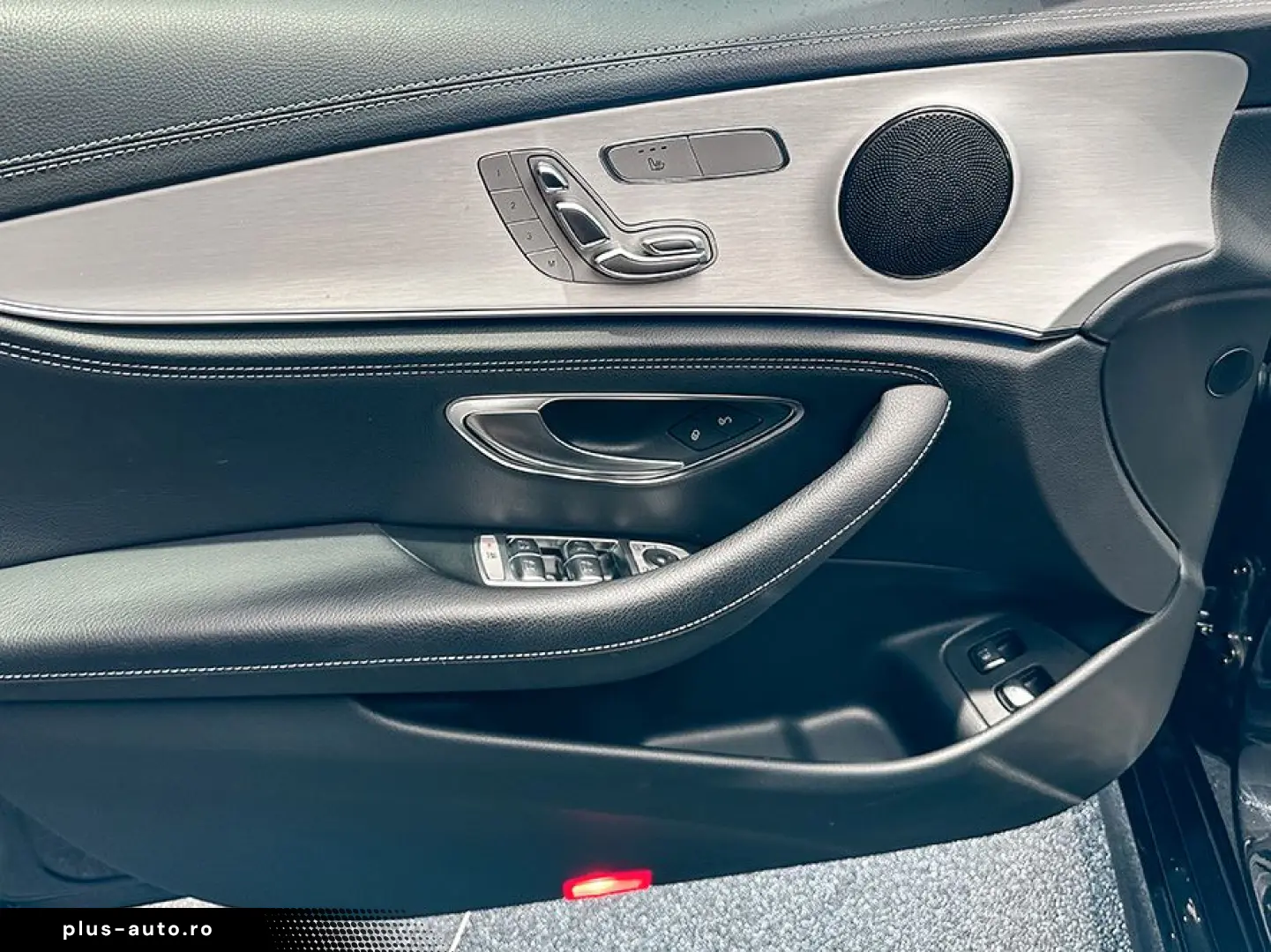 E 300 e AMGLi NIGHT LED DISTR 360 MEMORY PRESAFE