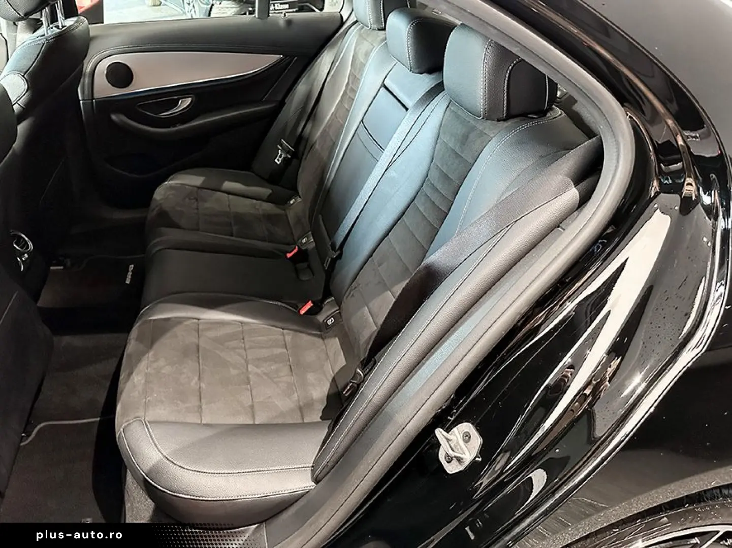 E 300 e AMGLi NIGHT LED DISTR 360 MEMORY PRESAFE