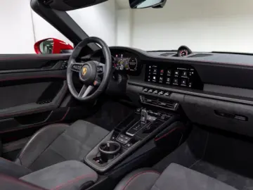 Porsche 992 Carrera GTS Cabrio