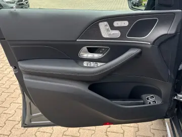 GLE 350 e 4M Coupé AMG Distronic Multibeam AHK