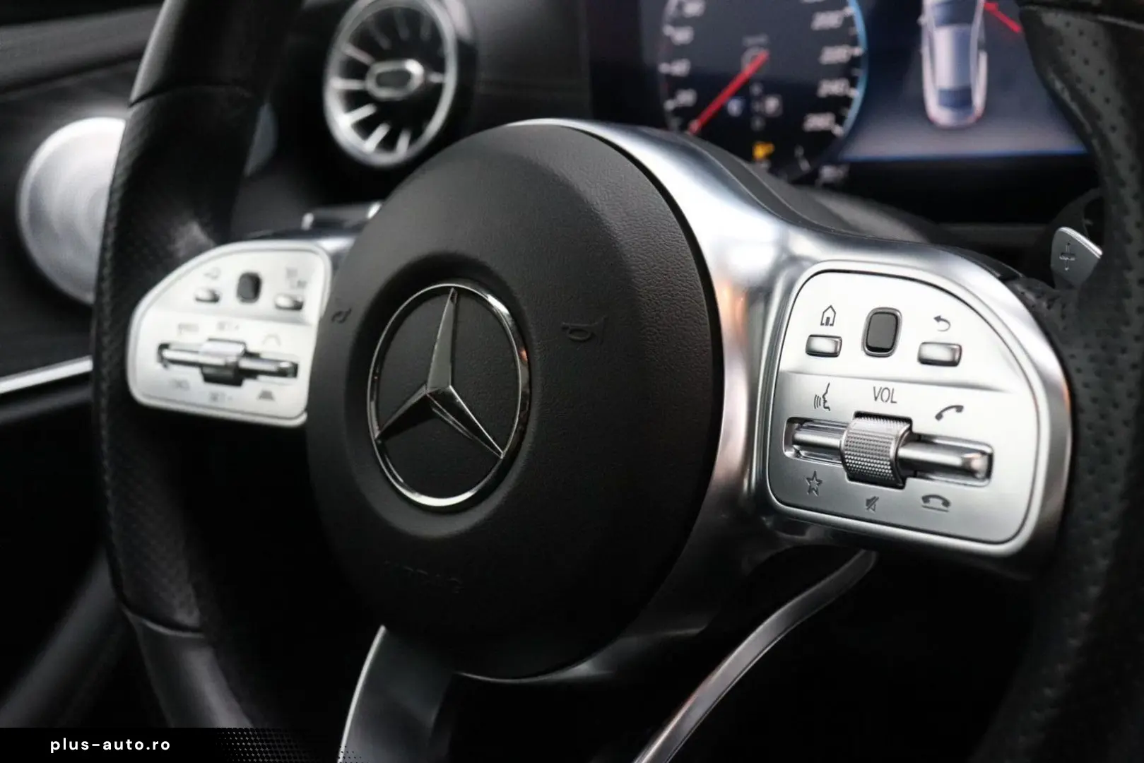 E 200 Coupé Premium Plus   AMG-LINE   WIDESCREEN