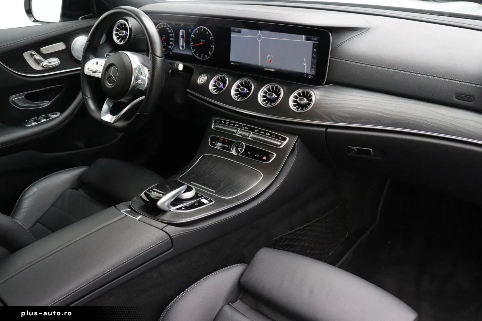 E 200 Coupé Premium Plus   AMG-LINE   WIDESCREEN