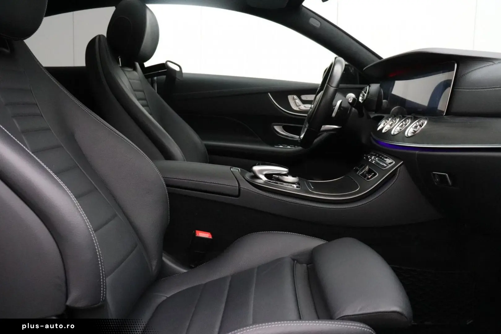 E 200 Coupé Premium Plus   AMG-LINE   WIDESCREEN