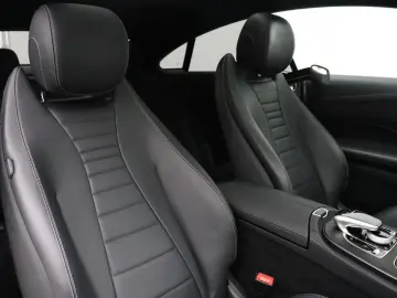 E 200 Coupé Premium Plus   AMG-LINE   WIDESCREEN