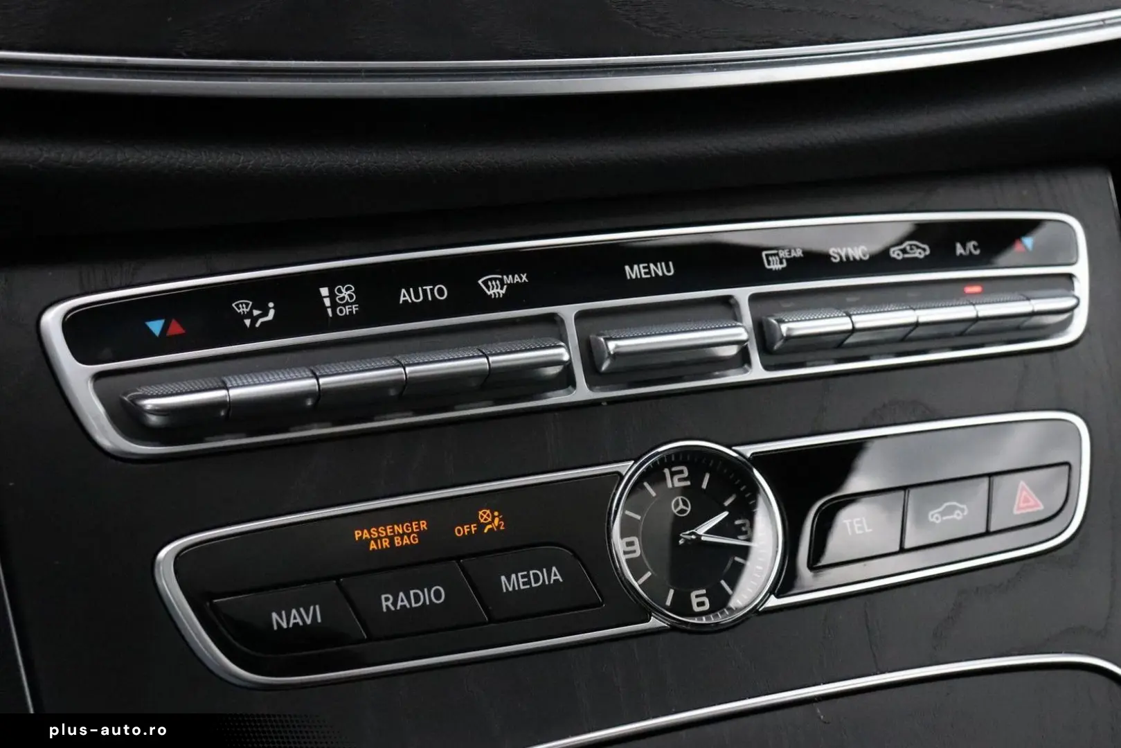 E 200 Coupé Premium Plus   AMG-LINE   WIDESCREEN