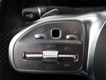 E 200 Coupé Premium Plus   AMG-LINE   WIDESCREEN