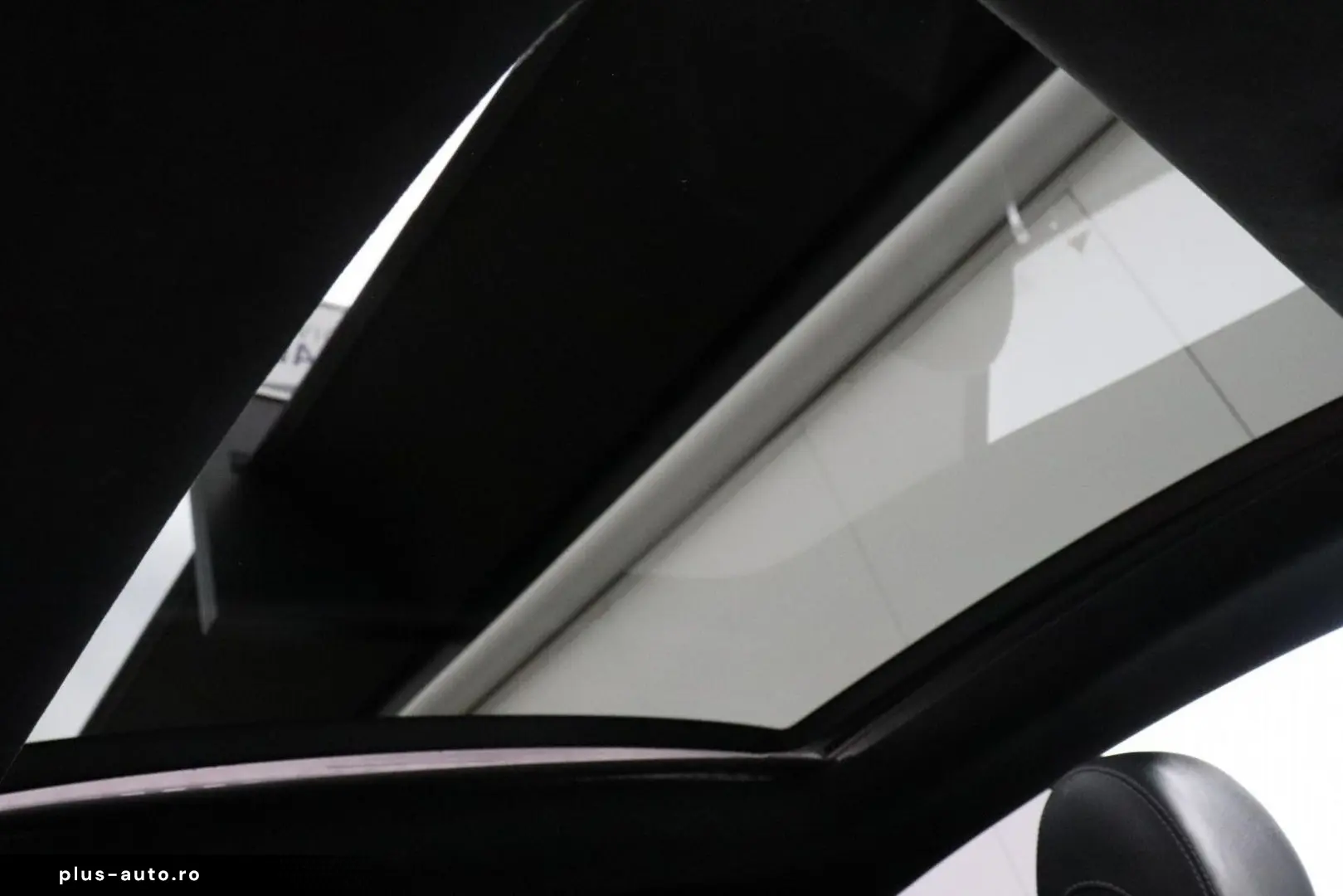 E 200 Coupé Premium Plus   AMG-LINE   WIDESCREEN