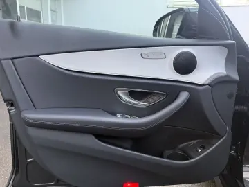 E 300 de AMG LED MBUX Rü-Kamera Ambiente-Beleuc.