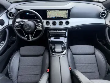 E 300 de AMG LED MBUX Rü-Kamera Ambiente-Beleuc.