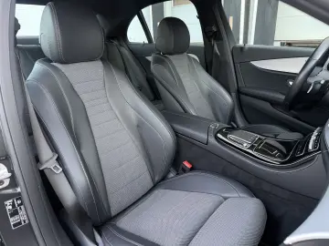 E 300 de AMG LED MBUX Rü-Kamera Ambiente-Beleuc.