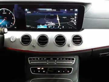 E 220d 9G- AMG AHK Beam BusiP MBUX KAM