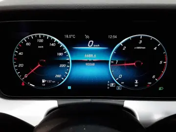 E 220d 9G- AMG AHK Beam BusiP MBUX KAM