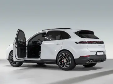 Cayenne S BOSE Standheizung Surround View PASM