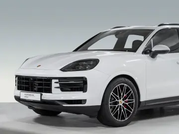 Cayenne S BOSE Standheizung Surround View PASM