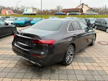 E 300 e AMG Line 4Matic (EURO 6d)