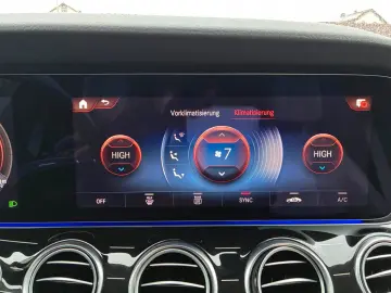 E 300 e AMG Line 4Matic (EURO 6d)