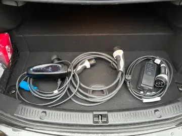 E 300 e AMG Line 4Matic (EURO 6d)