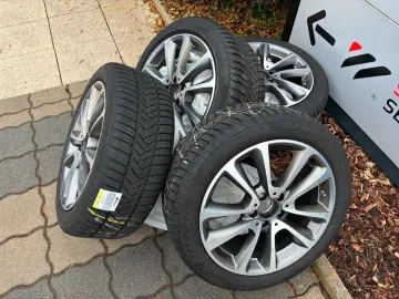 E 300 e AMG Line 4Matic (EURO 6d)