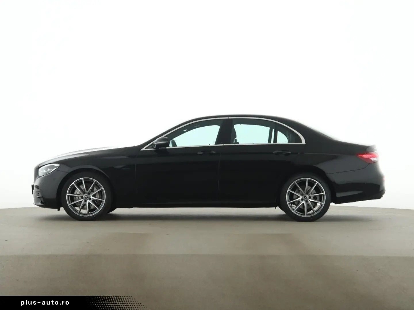 E 300 e AMG SHD AHK Distronic Burmester Kamera