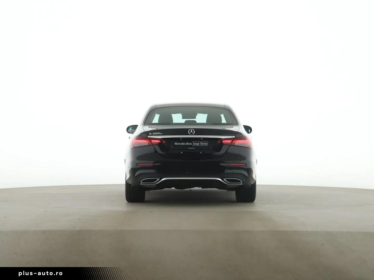 E 300 e AMG SHD AHK Distronic Burmester Kamera