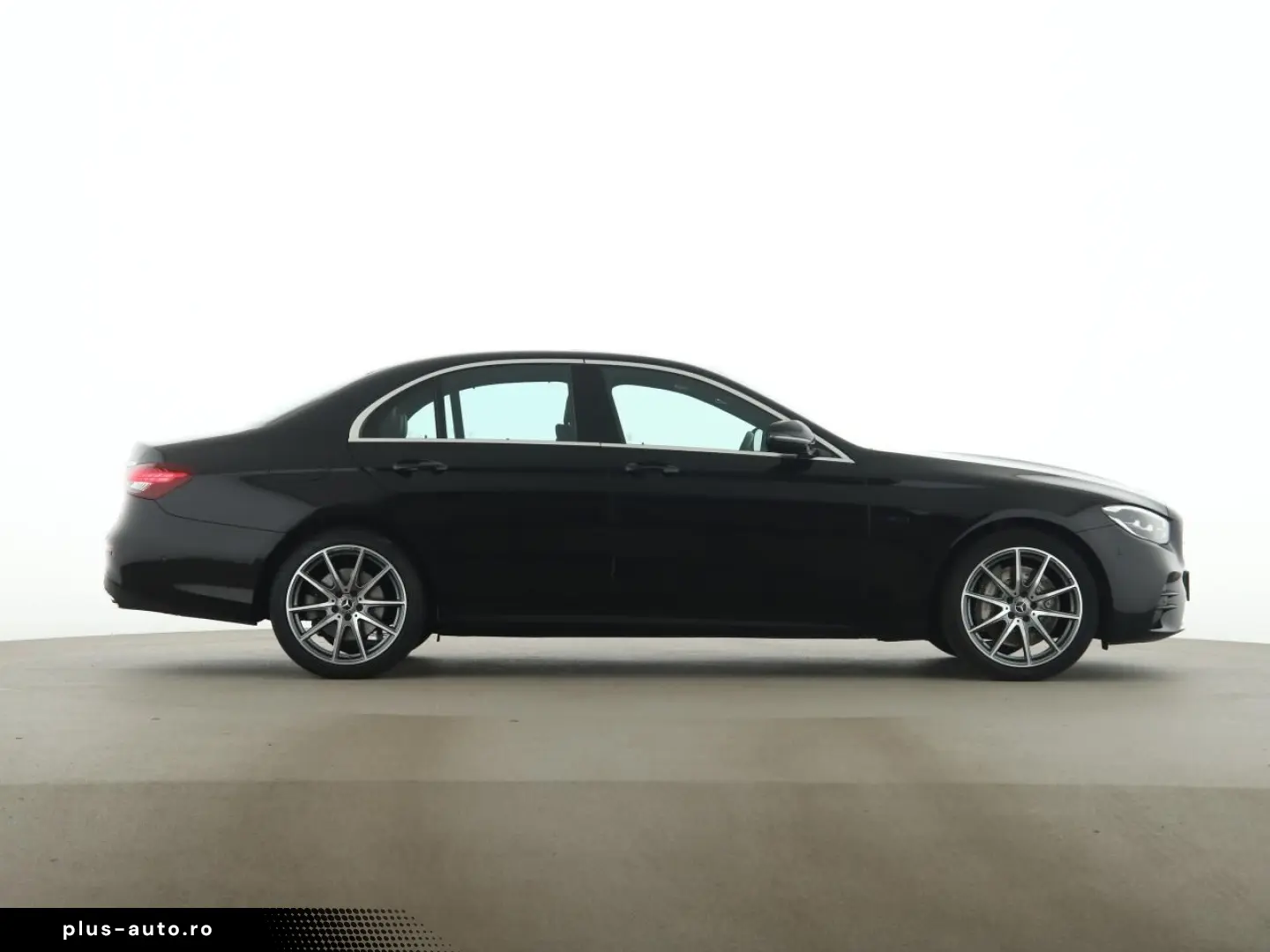 E 300 e AMG SHD AHK Distronic Burmester Kamera