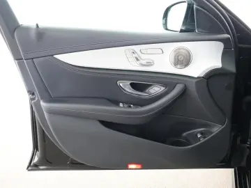 E 300 e AMG SHD AHK Distronic Burmester Kamera