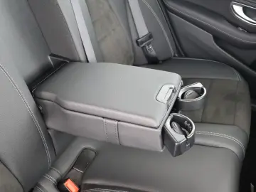 E 300 e AMG SHD AHK Distronic Burmester Kamera