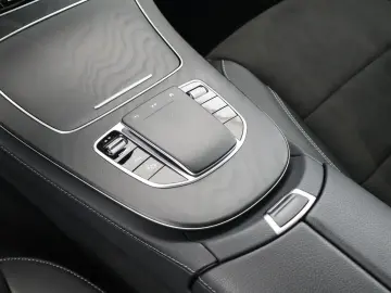 E 300 e AMG SHD AHK Distronic Burmester Kamera