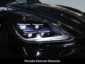 Cayenne E-Hybrid Luftfed.;BOSE;HD-Matrix;22