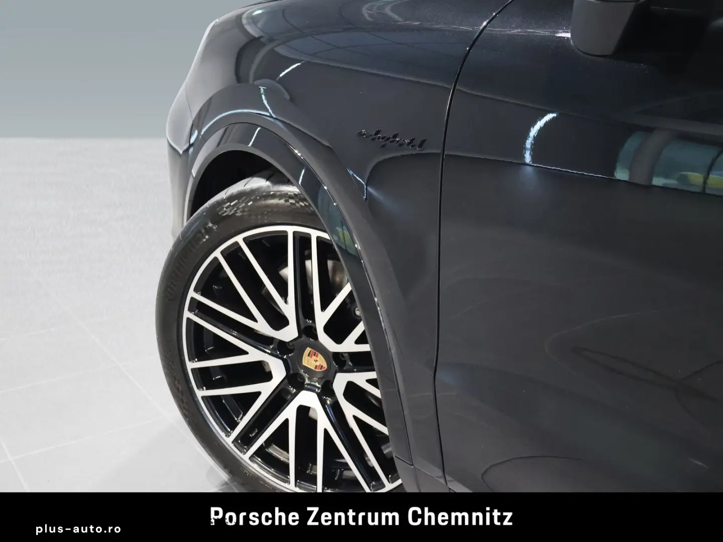 Cayenne E-Hybrid Luftfed.;BOSE;HD-Matrix;22